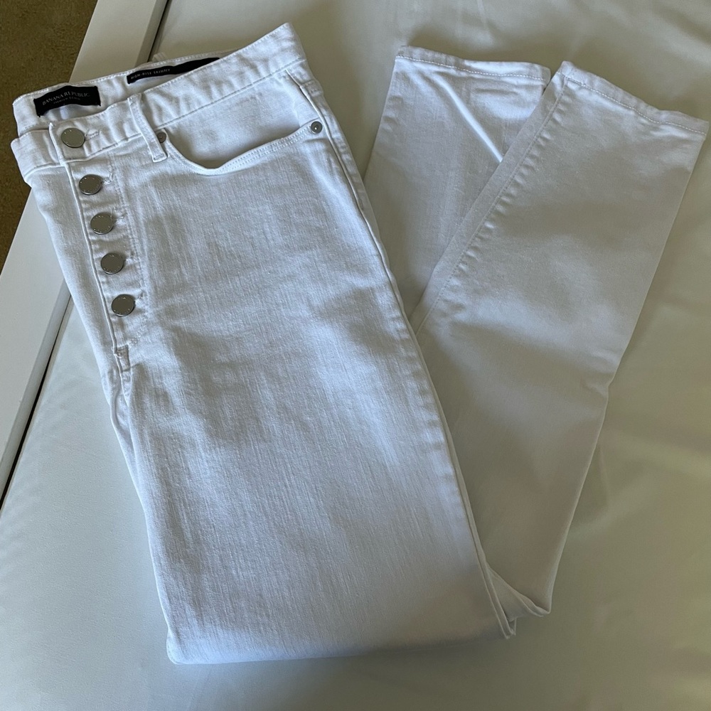 Banana Republic White Jeans